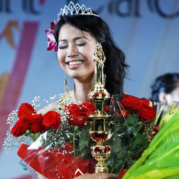 Phùng Thị Mỹ đoạt ngôi Hoa hậu VN tại SNG