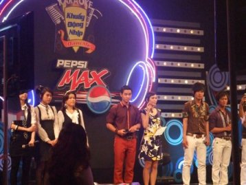 Xone FM tuyển dụng MC, copywriter